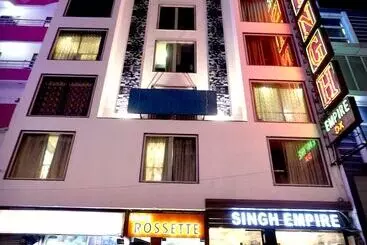 בית מלון כפרי The Singh Empire, New Delhi