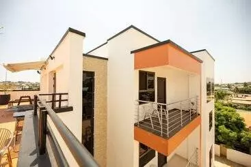 Washington Court Apartments