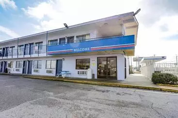 モーテル Rest Inn