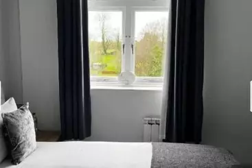 Old Railway Hotel Porton