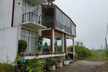 Thimaya Holiday Resort