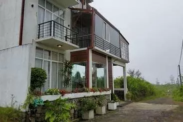 Thimaya Holiday Resort