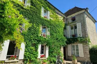 Aamiaismajoitus (B&B) Le Grand Barrois