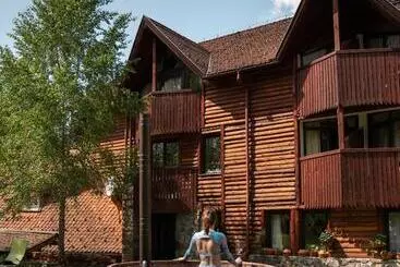 Hotelli Art E Boutique Rooms