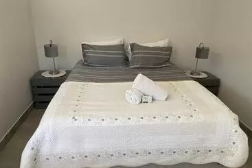 Majatalo Guest House On Gillian Unit 6