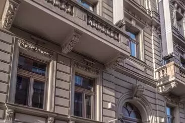 Aparthotel Rimska 14