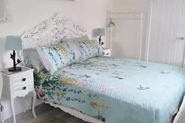 Aamiaismajoitus (B&B) Medlyn Moor Retreats