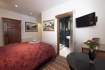 ペンション Cornerways Guest House