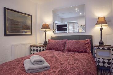 Pensão Cornerways Guest House