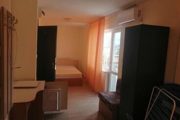 هتل къща за гости диана дик