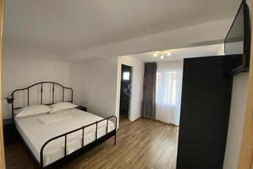 پانسیون Casa Ciobi