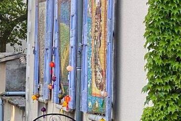 مبيت وإفطار Chez Albert Et Karine