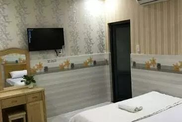 ベッドアンドブレックファースト Motel Thủy Tiên