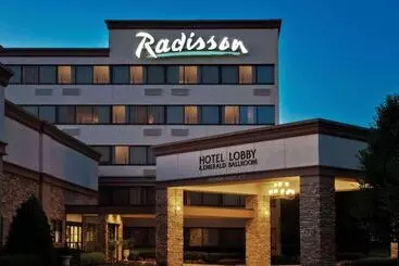 Radisson Hotel Freehold