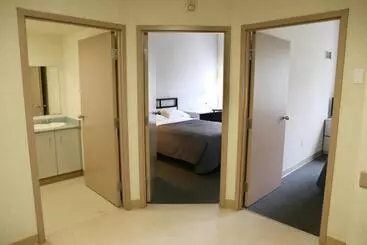 Hotel Residence & Conference Centre   Hamilton