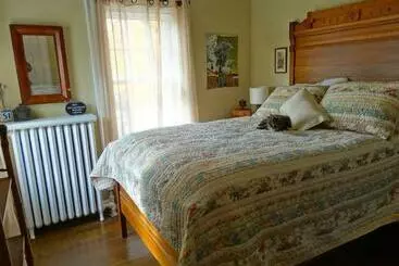 The Captain S House Heritage Bed & Breakfast
