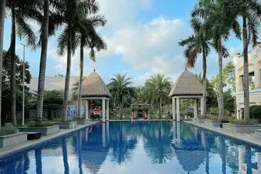 Otel Ramada By Wyndham Wanning Resort