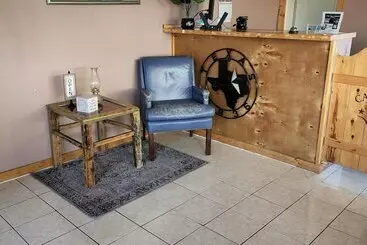 モーテル Canadian Inn