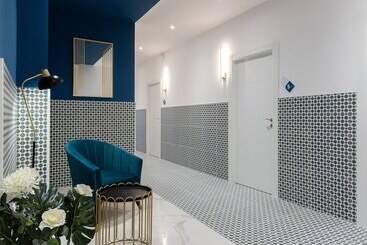 هتل آپارتمان Ito Boutique Valencia Estacion