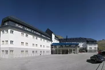 Albergue Inturjoven Sierra Nevada Hostel