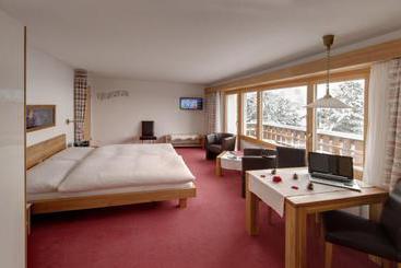 Otel Jolimont Ferienwohnungen