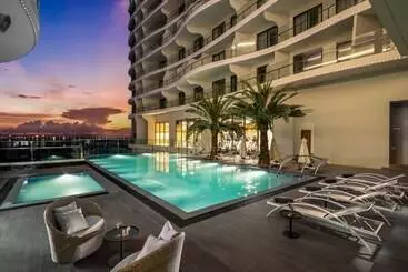 Aparthotel Citadines Marina Halong