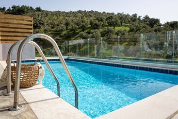 هتل Avaton Suites & Villa Philian Collection