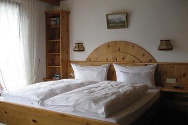 住宿加早餐  Pension Danler