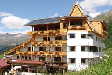 هتل Schönblick Gurgl