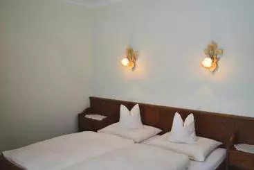 Pansiyon Gästehaus Weissenbach