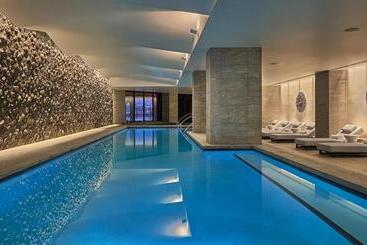 هتل Montage Big Sky