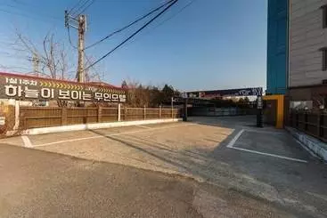 Top Motel