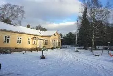 Aamiaismajoitus (B&B) Ravintola Kansakoulu Ja Majatalo