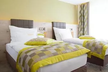 בית מלון כפרי Neder