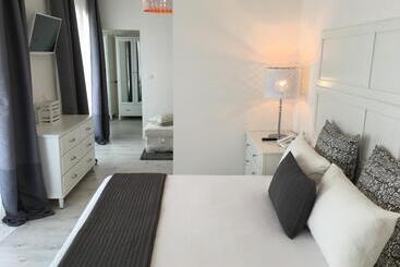 בית מלון כפרי La Perla