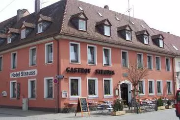 膳宿费 Strauss Gasthof