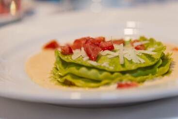 Отель Weiher Green Lake