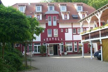 Cross Country Hotel Hirsch