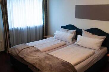 Отель Restaurant Kolpinghaus