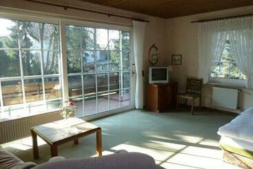 צימר Haus Roswita