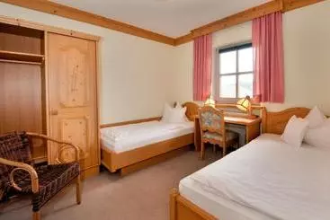 Hotel Ferienwohnungen Moosbach I