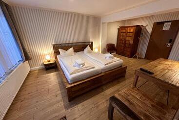 Hotel Zur Goldenen Sonne