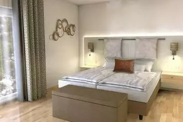 住所  As Hotel Vital