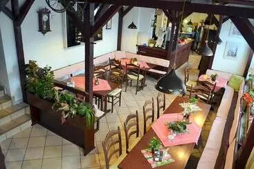 Bed and Breakfast Pension Dessauer Hof