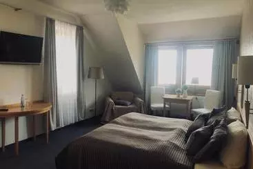 Deckert`s Hotel An Der Klosterpforte