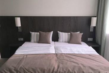 Отель Concordia