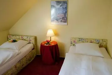 فندق Gutshof Busch