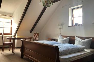 فندق Pension Töpferhof