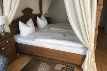 ホテル Zwei Länder