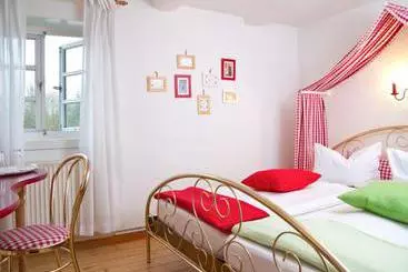 Deutsches Kartoffel-hotel Lübeln